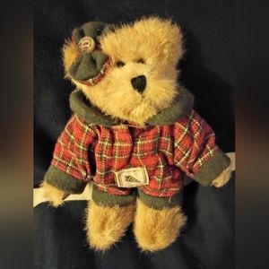 Fawn Woodsbeary Boyd's bears plush, complete with hang tag